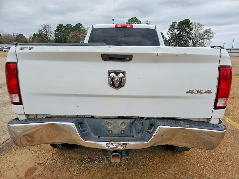 Photo 6 from auction – 2018 RAM 2500 with VIN 3C6UR5HL6JG403343