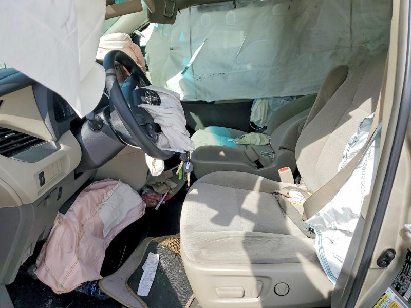 Photo 7 from auction – 2015 TOYOTA SIENNA LE with VIN 5TDKK3DC4FS547285
