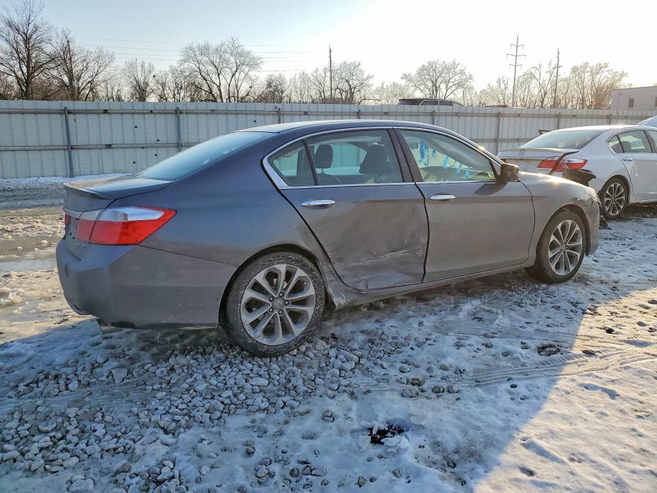 Zdjęcie 3 z aukcji – 2013 HONDA ACCORD z VIN 1HGCR2F50DA202128