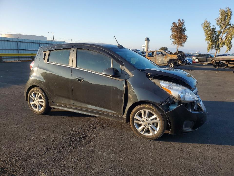 Photo 4 from auction – 2016 CHEVROLET SPARK EV with VIN KL8CL6S06GC595376