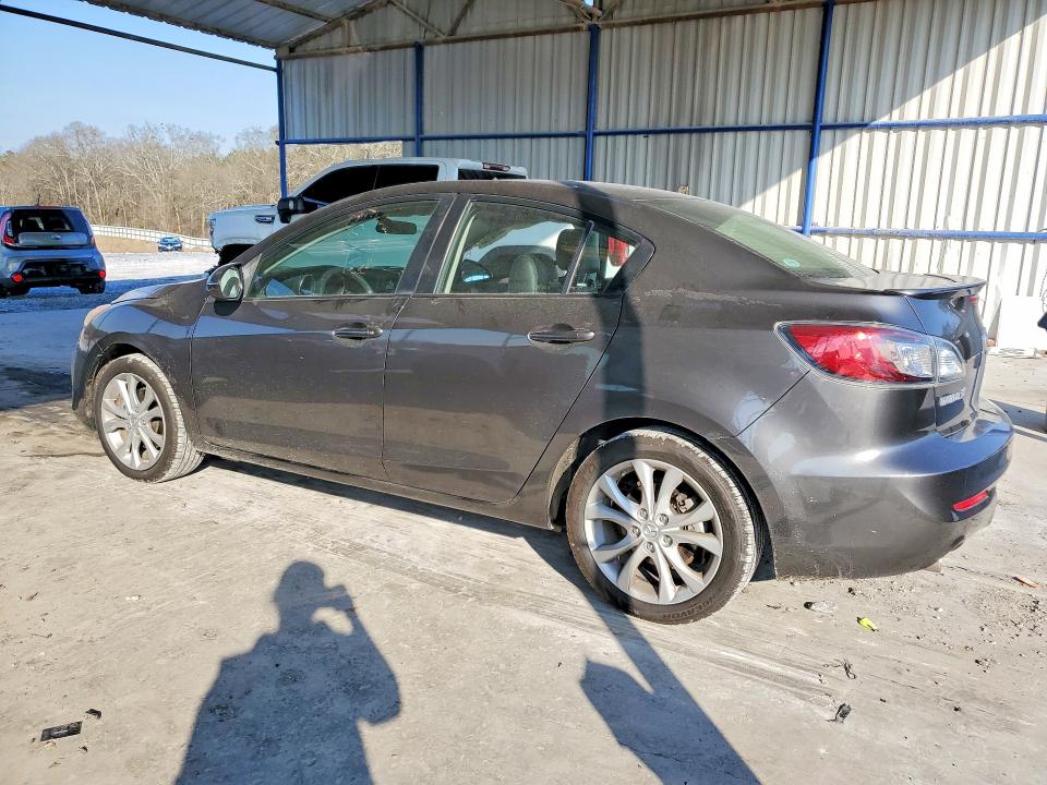 Photo 2 from auction – 2011 MAZDA 3 with VIN JM1BL1W58B1472243
