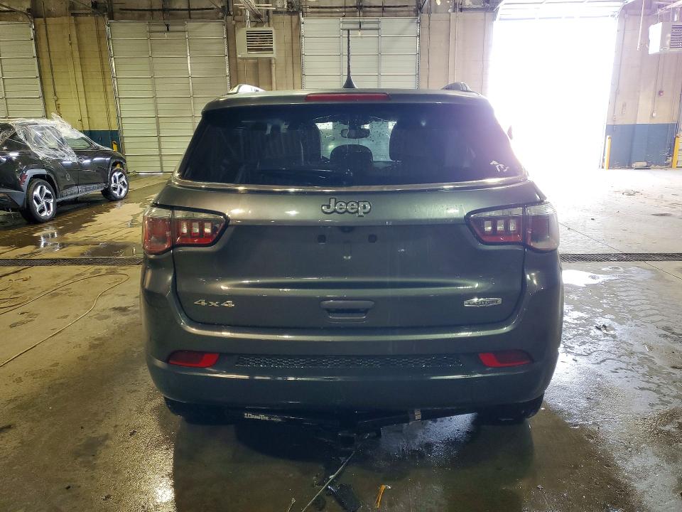 Photo 6 from auction – 2018 JEEP COMPASS LA with VIN 3C4NJDBB7JT342493