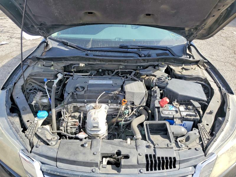 Photo 11 from auction – 2015 HONDA ACCORD with VIN 1HGCR2F3XFA005338