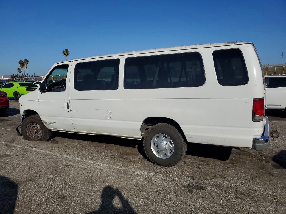 Photo 2 from auction – 1999 FORD ECONOLINE with VIN 1FBSS31L7XHB00531