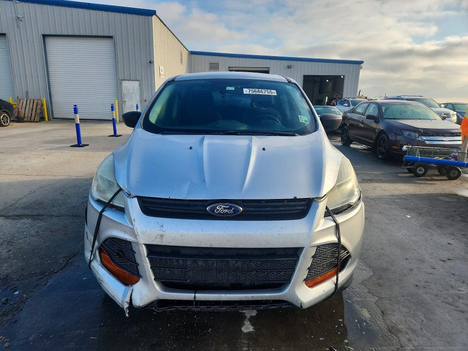 Фото 5 с аукциона – 2015 FORD ESCAPE с VIN 1FMCU0F7XFUB36378