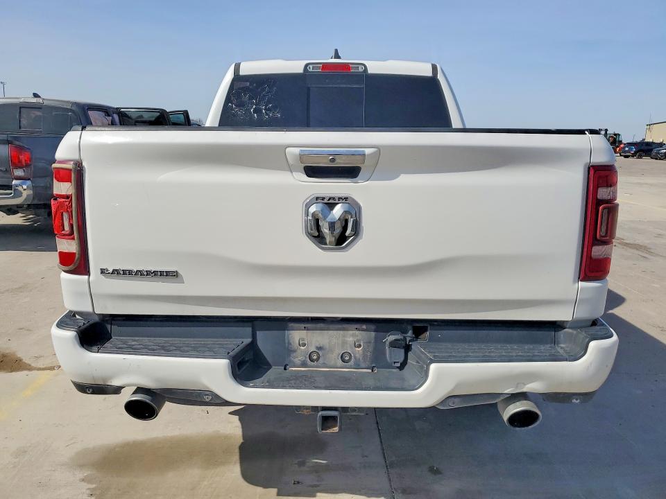 Фото 6 с аукциона – 2022 RAM 1500 с VIN 1C6RREJM7NN152838