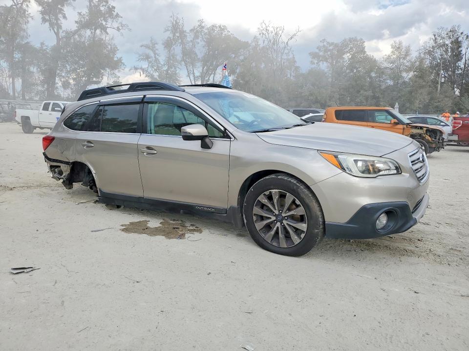 Photo 4 from auction – 2015 SUBARU OUTBACK 2. with VIN 4S4BSBLC8F3333828