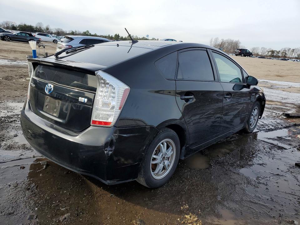 Photo 3 from auction – 2010 TOYOTA PRIUS with VIN JTDKN3DU9A5028618