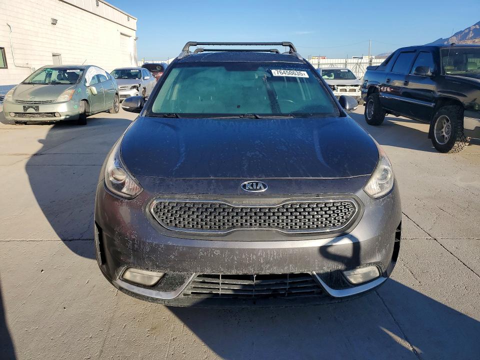 Photo 5 from auction – 2017 KIA NIRO EX with VIN KNDCC3LC2H5045905
