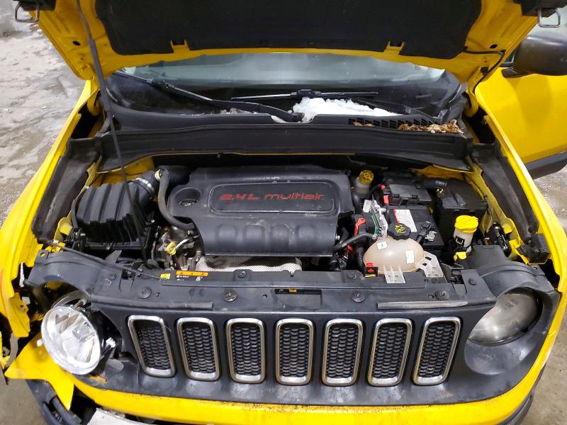 Photo 12 from auction – 2016 JEEP RENEGADE with VIN ZACCJBAT4GPD73934