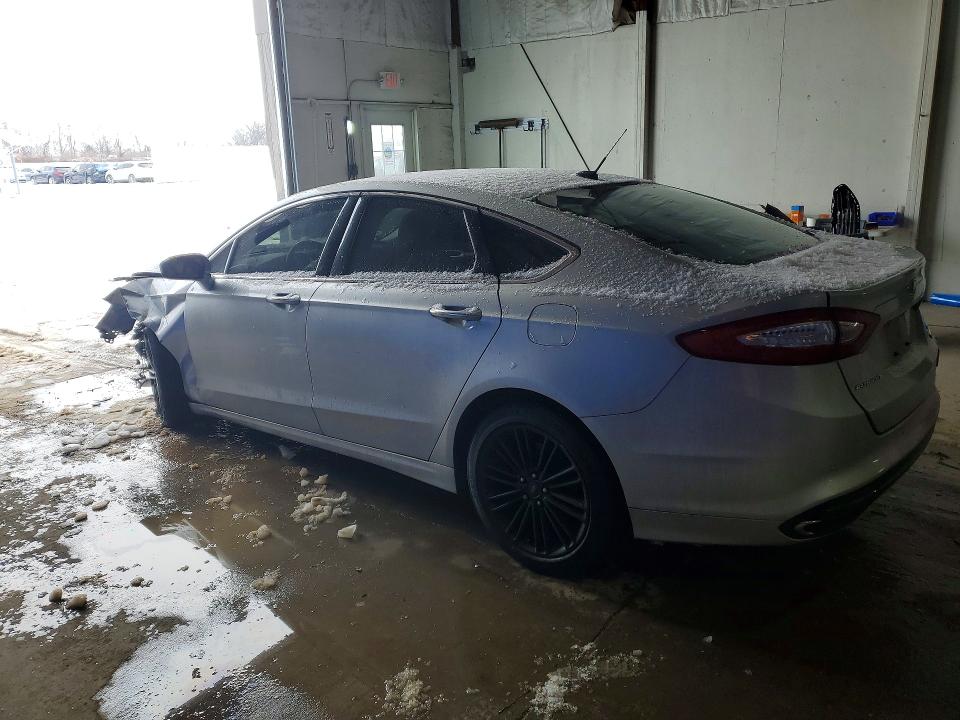 Photo 2 from auction – 2016 FORD FUSION with VIN 3FA6P0H9XGR267204