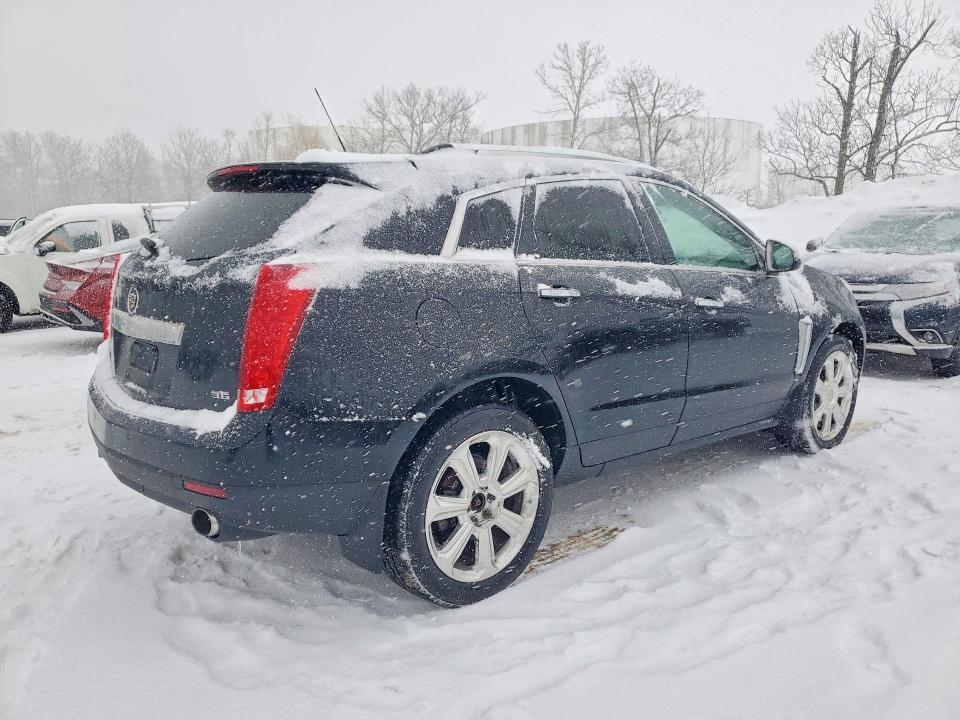 Photo 3 from auction – 2016 CADILLAC SRX LUXURY with VIN 3GYFNEE35GS579818