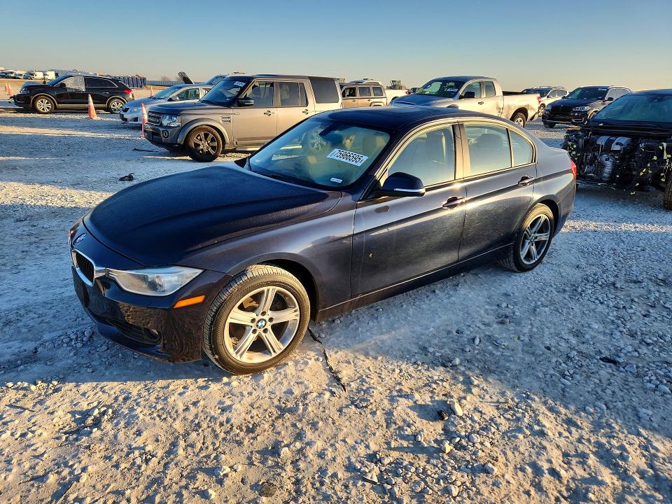 BMW 328 2013 with VIN WBA3B5C58DF593652 - Photo from auction