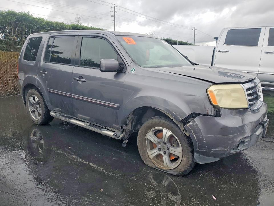 Photo 4 from auction – 2015 HONDA PILOT SE with VIN 5FNYF3H37FB009676