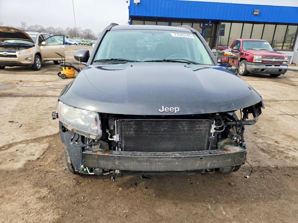 Photo 5 from auction – 2016 JEEP COMPASS with VIN 1C4NJCBAXGD732276