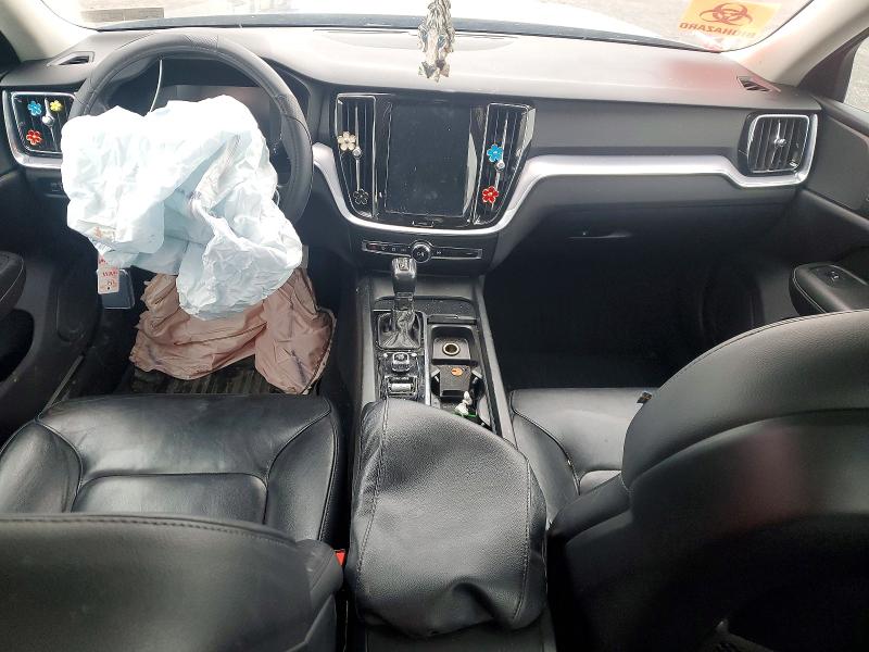 Photo 8 from auction – 2019 VOLVO S60 with VIN 7JR102FK9KG00574