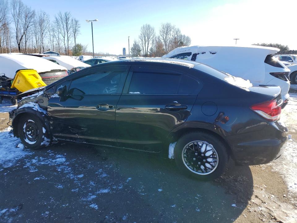 Photo 2 from auction – 2015 HONDA CIVIC with VIN 19XFB2F52FE200400