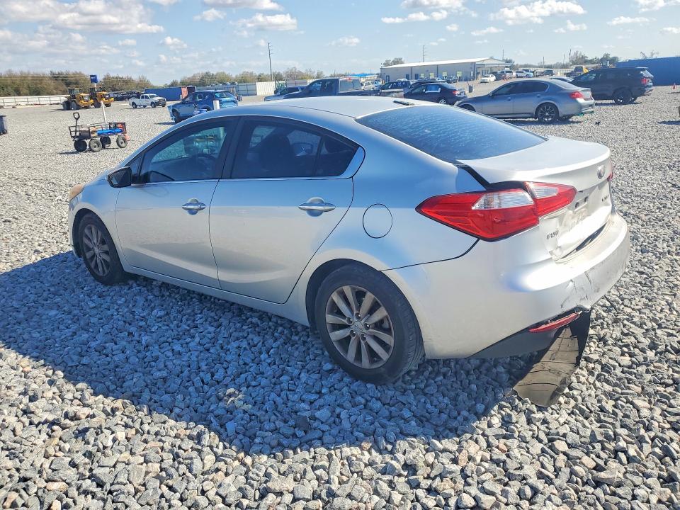 Photo 2 from auction – 2015 KIA FORTE with VIN KNAFX4A86F5265645