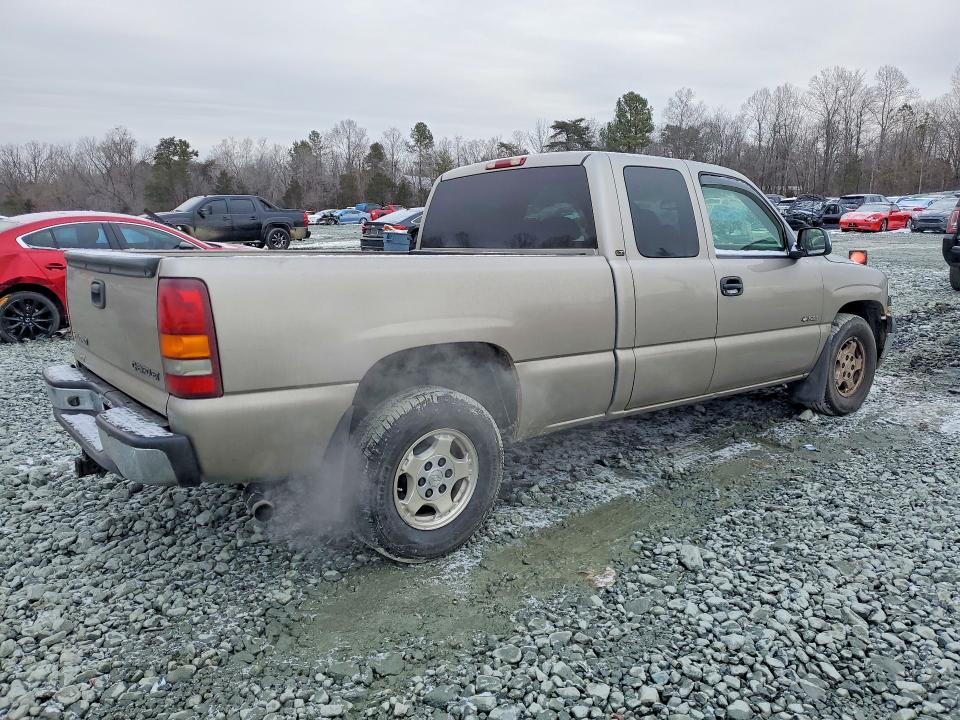 Photo 3 from auction – 2002 CHEVROLET SILVERADO with VIN 2GCEC19T221414792