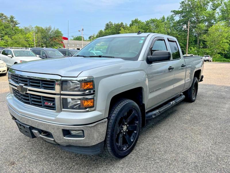 Photo 2 from auction – 2014 CHEVROLET SILVERADO with VIN 1GCVKREC3EZ310900