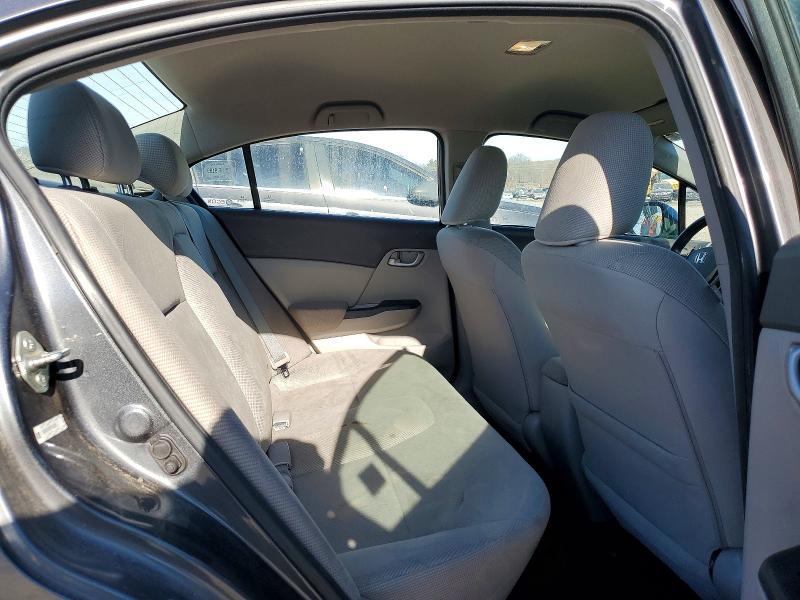 Photo 10 from auction – 2012 HONDA CIVIC with VIN 2HGFB2F52CH558095