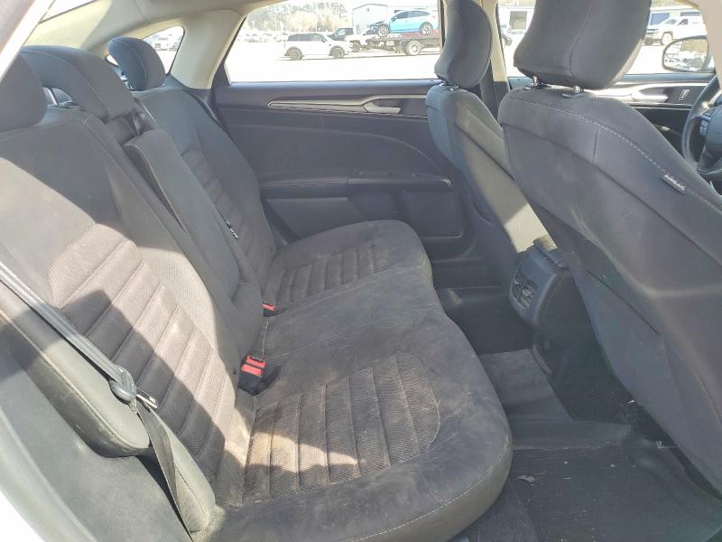 Photo 10 from auction – 2018 FORD FUSION with VIN 3FA6P0HD4JR190079