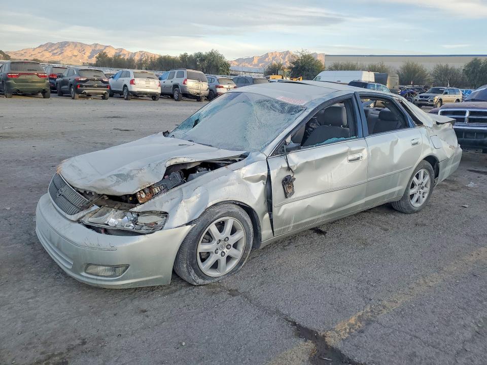 Photo 1 from auction – 2000 TOYOTA AVALON XL with VIN 4T1BF28B2YU088459