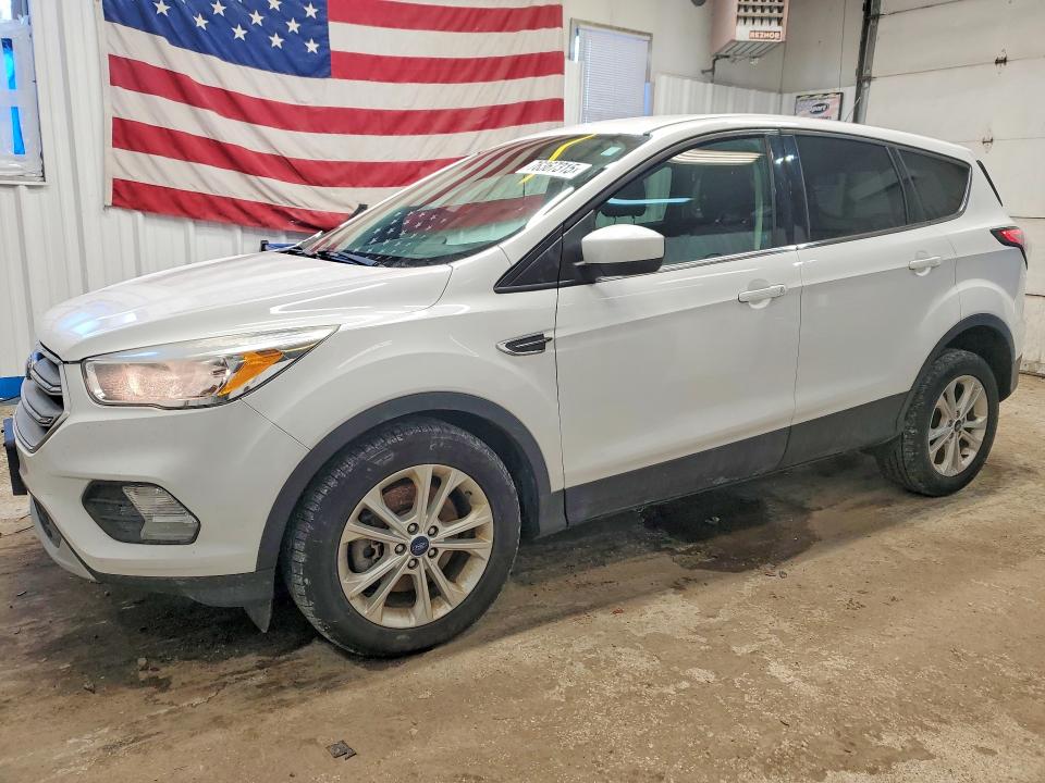 FORD ESCAPE 2017 with VIN 1FMCU9GD6HUC98701 - Photo from auction