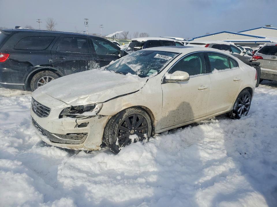 VOLVO S60 PLATIN 2018 with VIN LYV402TM3JB172605 - Photo from auction
