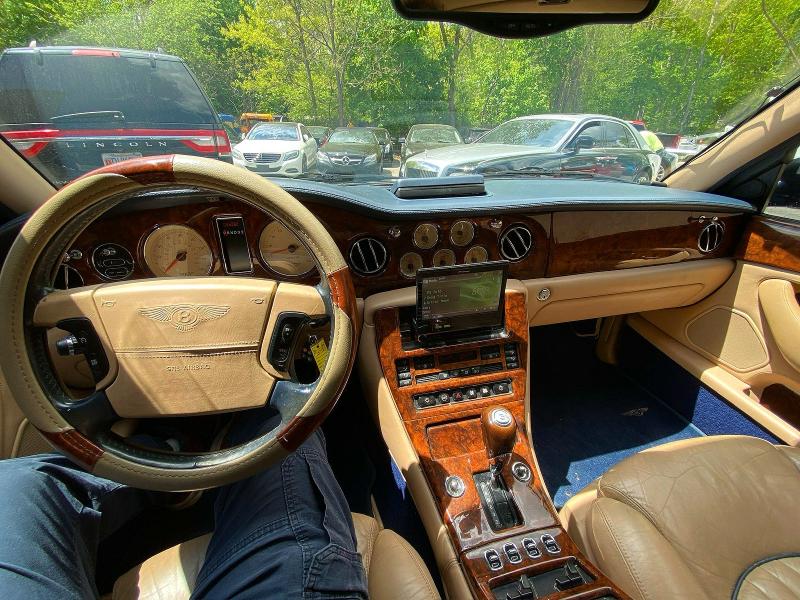 Photo 9 from auction – 2002 BENTLEY ARNAGE with VIN SCBLC31E62CX08029
