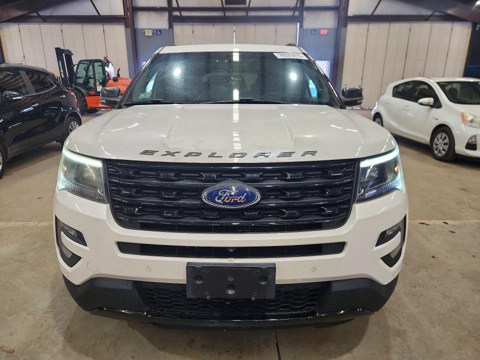 Photo 5 from auction – 2017 FORD EXPLORER S with VIN 1FM5K8GT5HGA52091