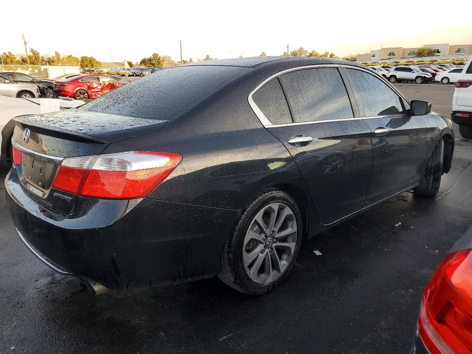 Photo 3 from auction – 2014 HONDA ACCORD with VIN 1HGCR2F59EA263463