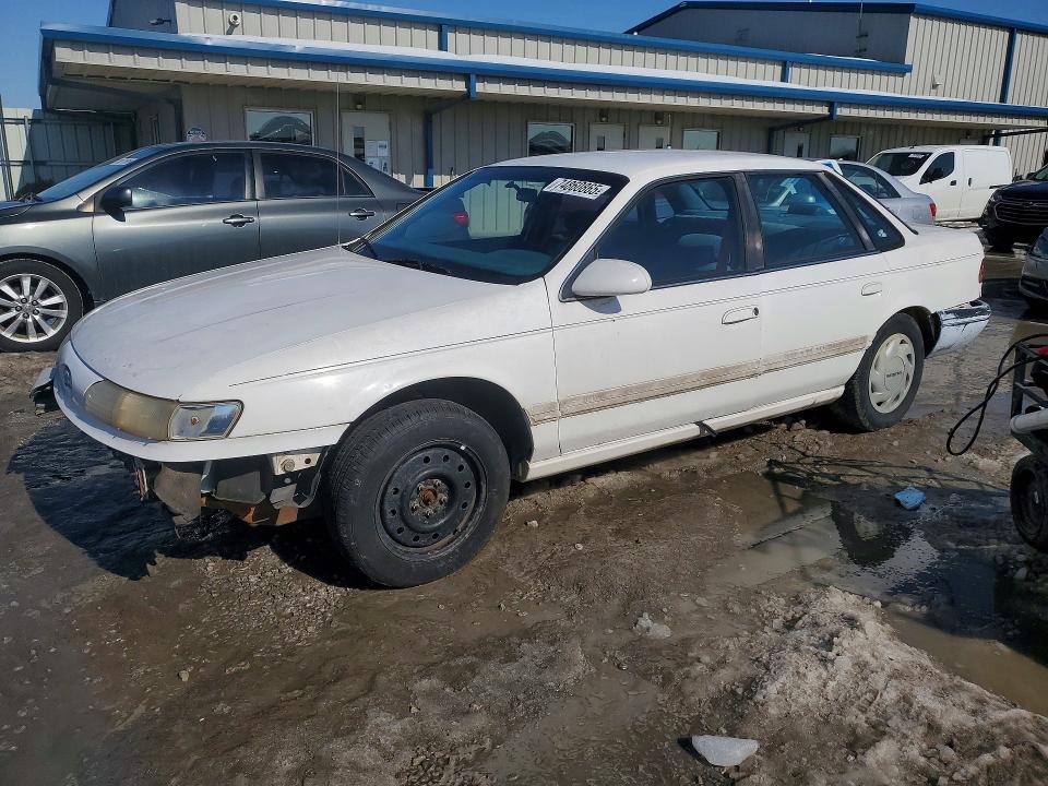 FORD TAURUS 1994 with VIN 1FALP52U3RA282220 - Photo from auction