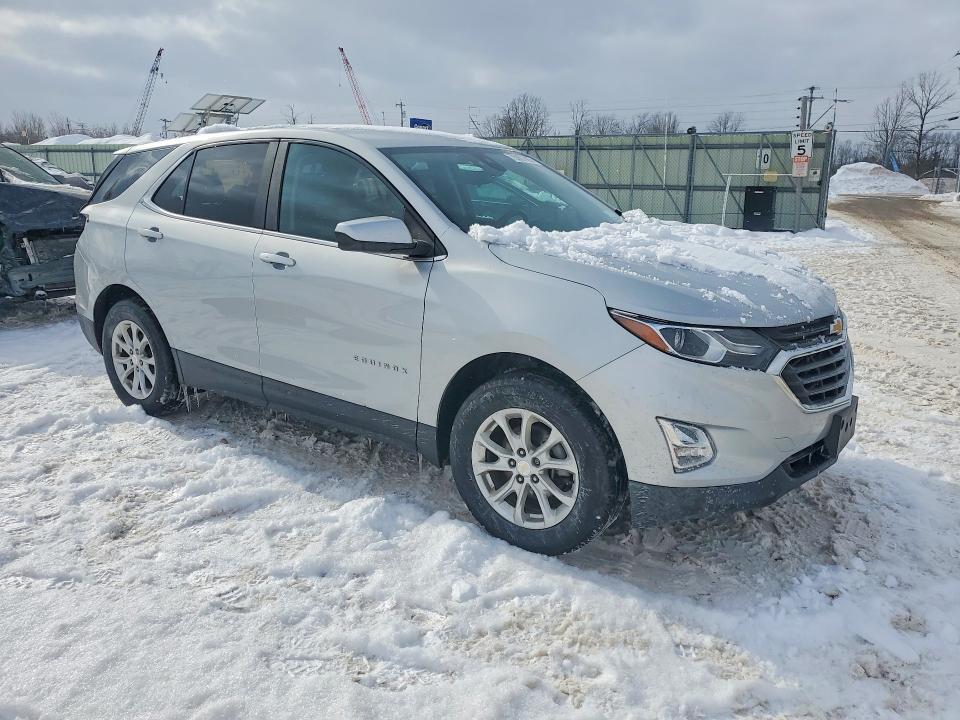 Photo 4 from auction – 2021 CHEVROLET EQUINOX LT with VIN 3GNAXUEVXML349906