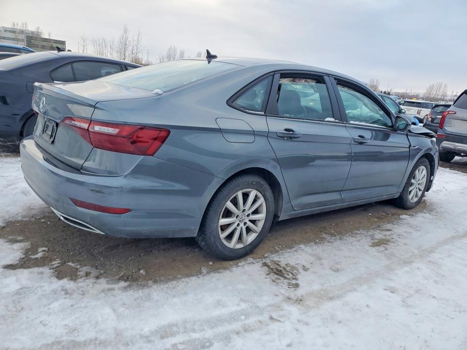 Photo 3 from auction – 2021 VOLKSWAGEN JETTA with VIN 3VWE57BU1MM076262