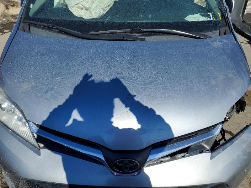 Photo 12 from auction – 2018 TOYOTA SIENNA with VIN 5TDKZ3DC6JS916152