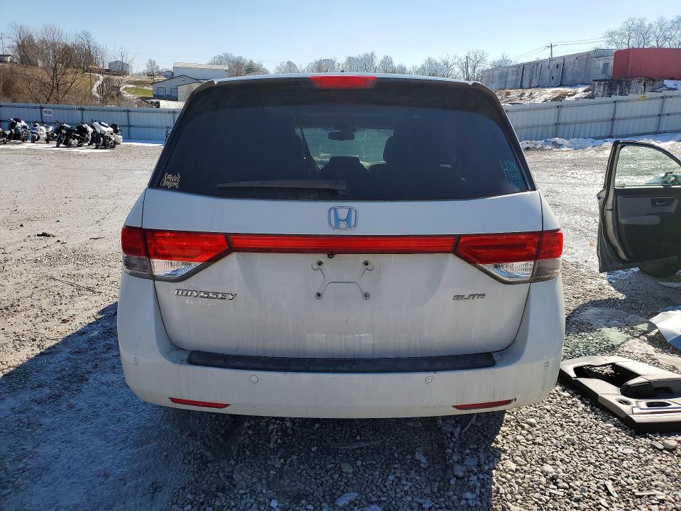 Photo 6 from auction – 2016 HONDA ODYSSEY with VIN 5FNRL5H97GB020613