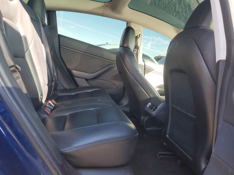 Photo 10 from auction – 2018 TESLA MODEL 3 with VIN 5YJ3E1EA0JF058974