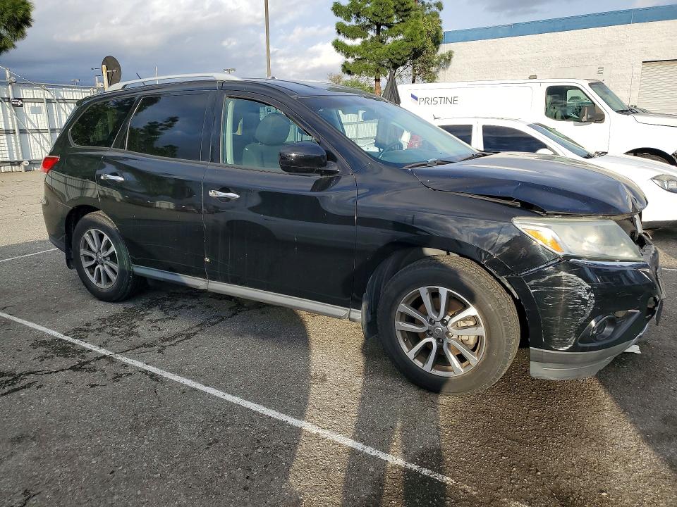 Photo 4 from auction – 2014 NISSAN PATHFINDER with VIN 5N1AR2MN7EC715998