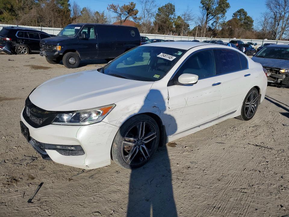 HONDA ACCORD 2016 with VIN 1HGCR2F52GA043374 - Photo from auction