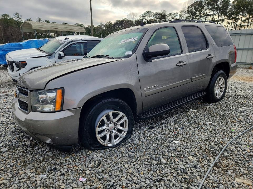 CHEVROLET TAHOE 2008 with VIN 1GNFK13098J137392 - Photo from auction