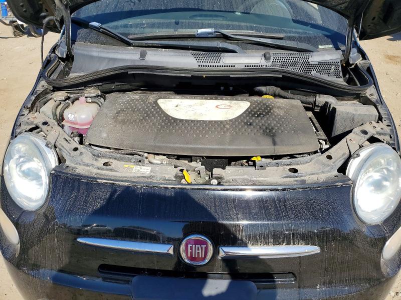 Photo 11 from auction – 2015 FIAT 500 with VIN 3C3CFFGE3FT721350