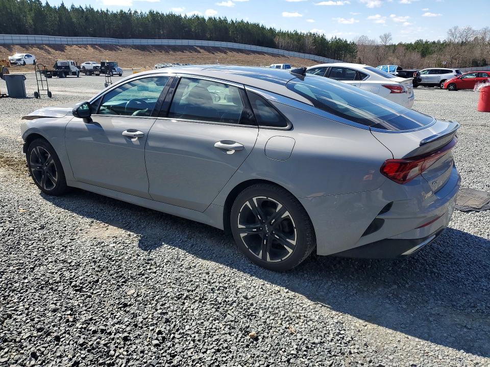 Photo 2 from auction – 2022 KIA K5 with VIN 5XXG64J29NG106912