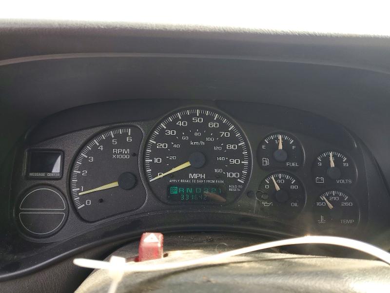 Photo 9 from auction – 2001 CHEVROLET SILVERADO with VIN 1GCEC19V71E123350