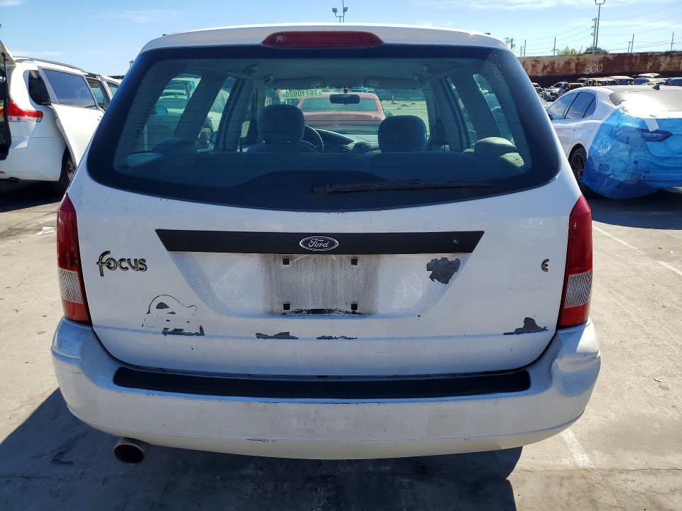 Photo 6 from auction – 2002 FORD FOCUS with VIN 1FAFP36362W147079