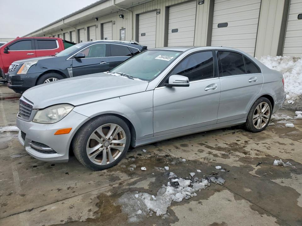 2013 MERCEDES-BENZ C