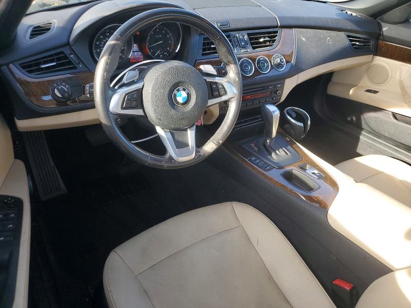 Photo 8 from auction – 2011 BMW Z4 with VIN WBALM5C52BE380290