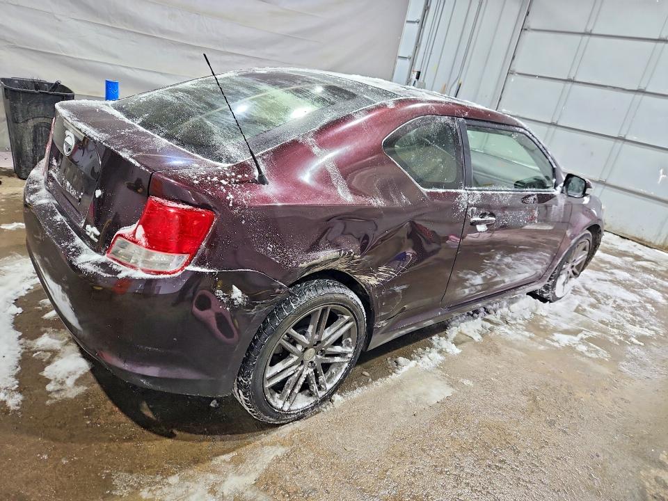 Photo 3 from auction – 2013 TOYOTA SCION TC with VIN JTKJF5C79D3061188