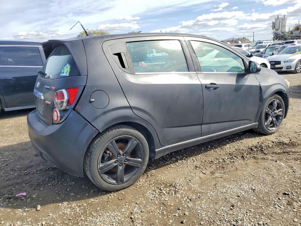 Photo 3 from auction – 2014 CHEVROLET SONIC with VIN 1G1JG6SBXE4121631