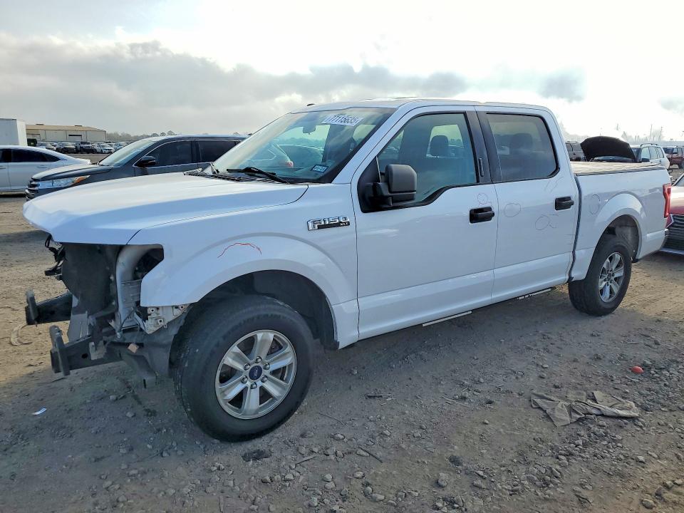 FORD F150 2017 with VIN 1FTEW1C8XHKD75759 - Photo from auction